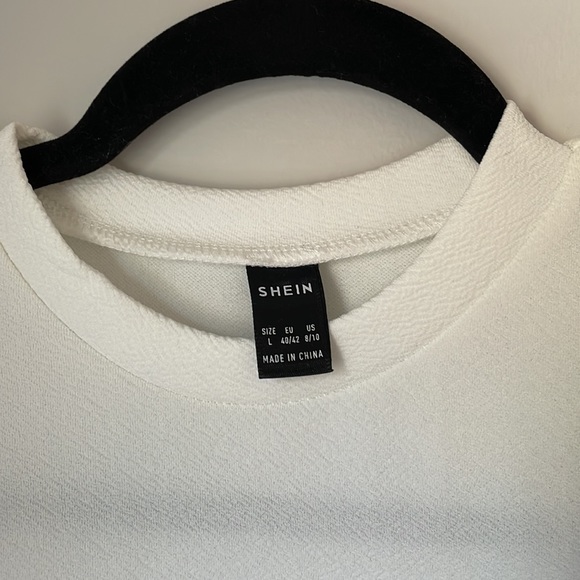 White dress shirt from Shein. Never been worn! Adorable sleeve detail - Picture 3 of 4